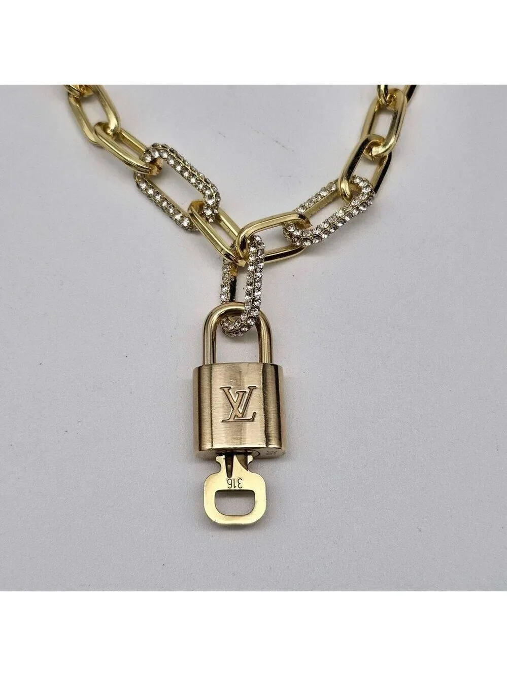 Authentic Louis Vuitton Lock & Key w/ Unbranded Gold Plated Gold Chain Necklace